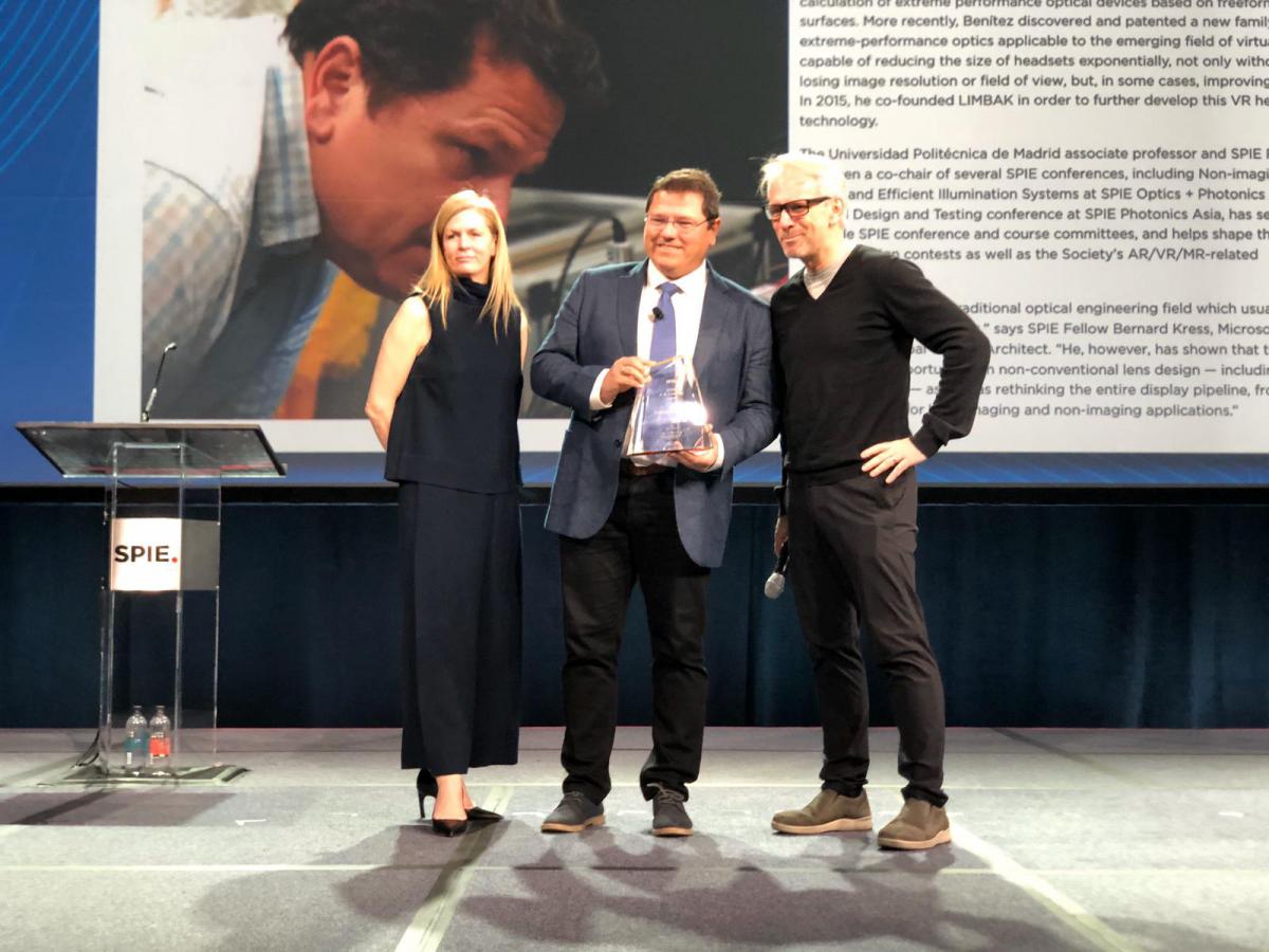 entrega_premio_conrady_spie_a_pablo_benitez_en_san_francisco